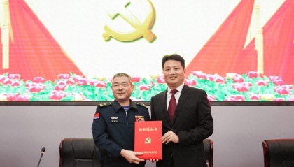 江苏最年轻市委书记,添新职
