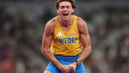 6米30!杜普兰蒂斯第14次打破男子撑杆跳世界纪录