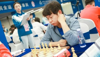 黑龙江代表团首金诞生 !王皓夺得十五运会国际象棋冠军