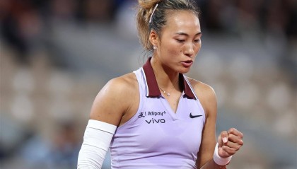 郑钦文晋级法网32强,即时排名升至第五,下轮将战加拿大18岁奇才姆博科