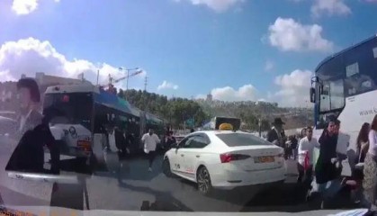 突发:枪击案已致6死,内塔尼亚胡发声