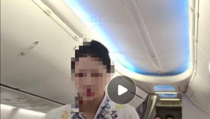 贵阳飞兰州一航班关舱门时发现两人上错飞机 同机乘客:两航班登机口相邻