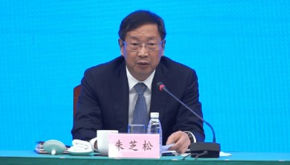 上海市委:坚决拥护党中央决定