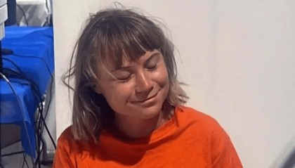 环保少女被以军虐待后的八国声明,巴以在埃及能谈出个啥?