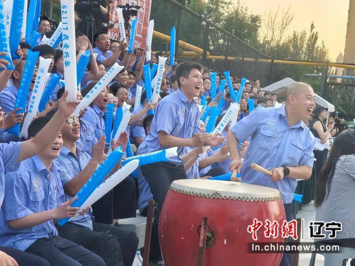 央视直播沈阳铁西“厂BA” 30余万人次围观“硬核对决”