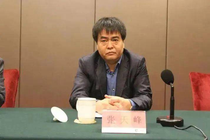 今年首虎、首个正部级虎，接连被开除党籍！原中央委员被指“长期搞迷信活动”