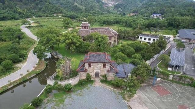 长沙李默庵故居将再次拍卖，起拍价960万元，此前一买家2913万元拍下但因资金问题未成交