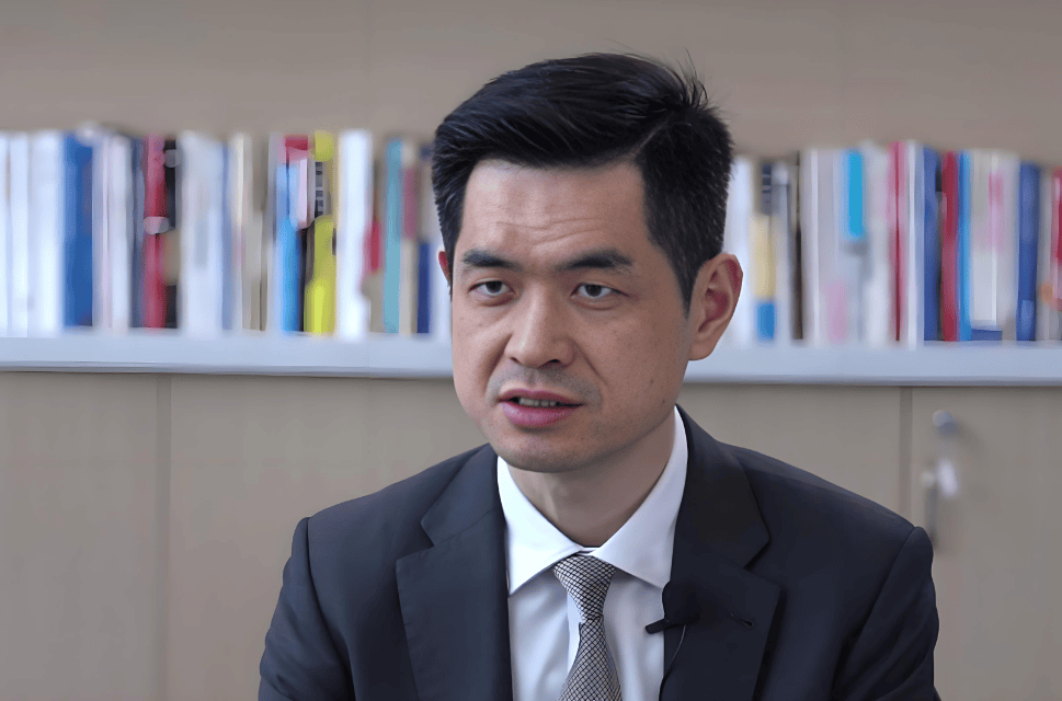 养老金城乡差距最高达15倍,专家:建议将农民养老金涨到1000元/月!