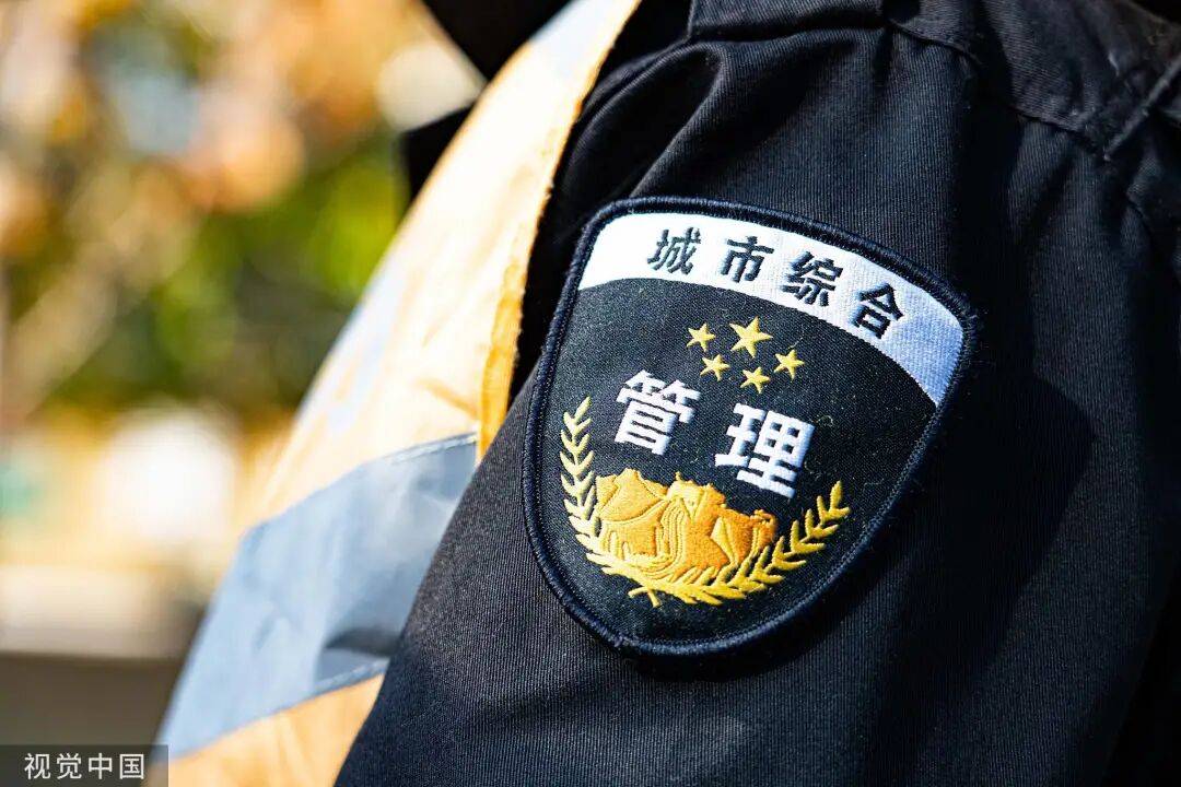 业主私挖300平地下室被逮捕，物业的责任怎么算