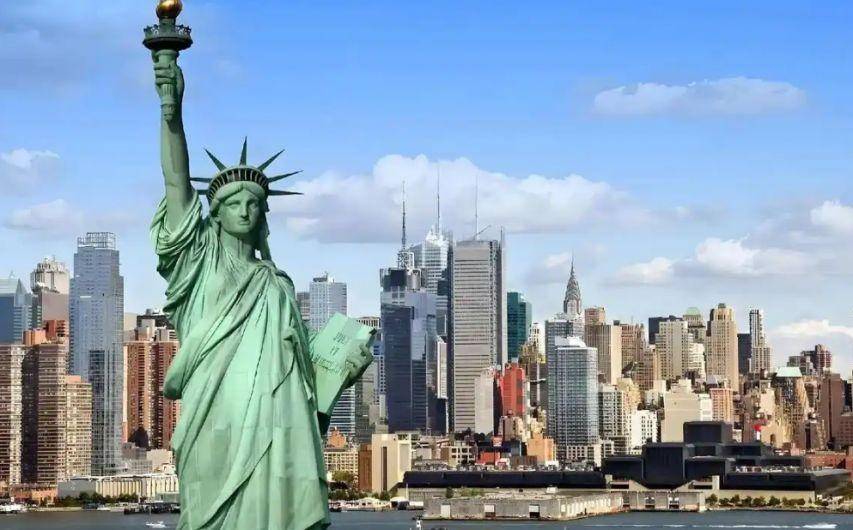 当不成总统了?关键时刻,美国爆发大规模抗议示威,700万人冲上街头,对外释放信号强烈