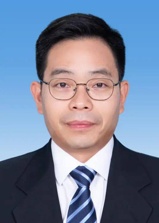 原中国人民大学副校长，出任中国社科院大学校长！